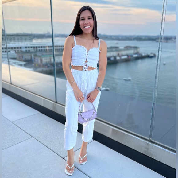 Meet your Posher, Christine - Picture 1 of 1